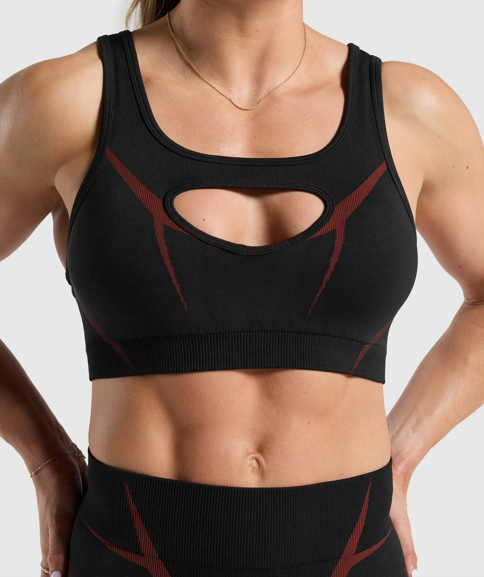 Gymshark Apex Lift Sports Bra - Black/Reps Red