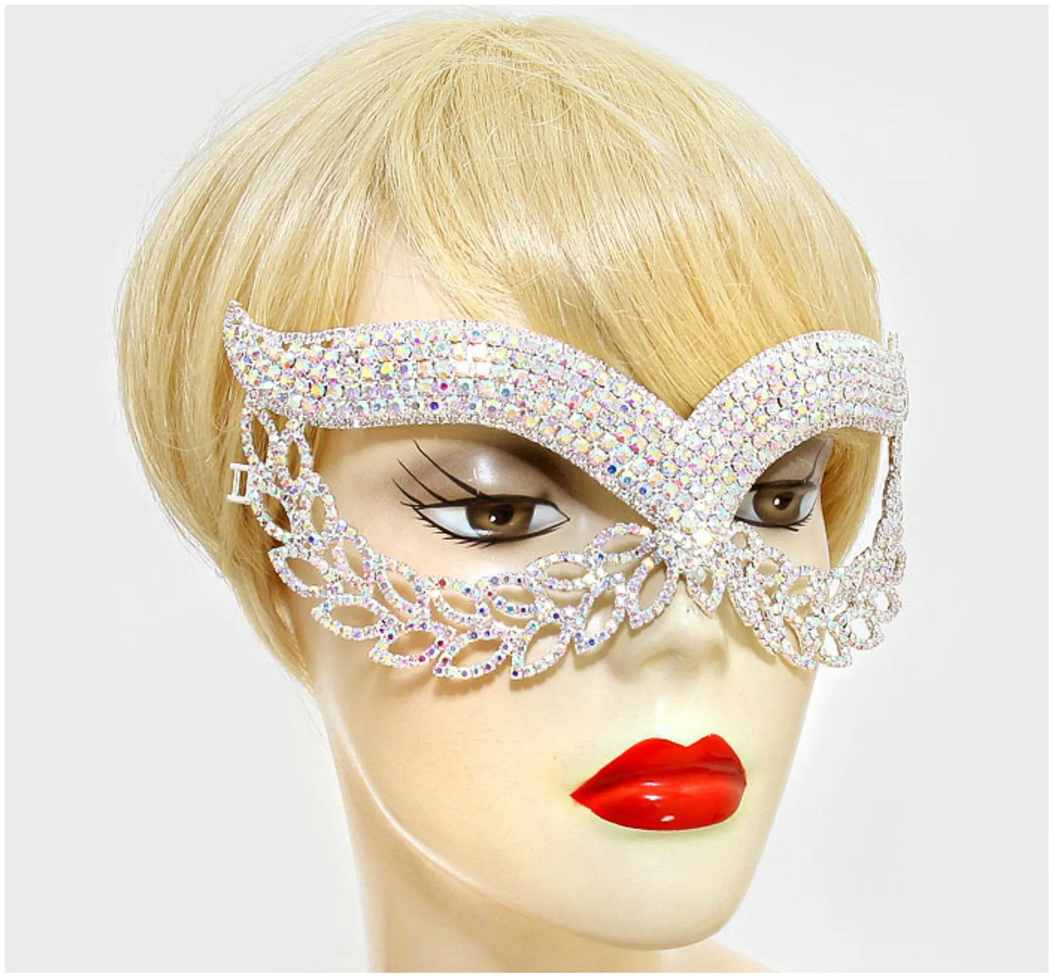 Maddie Exquisite Cat Eye Masquerade Mask | Crystal | Silver