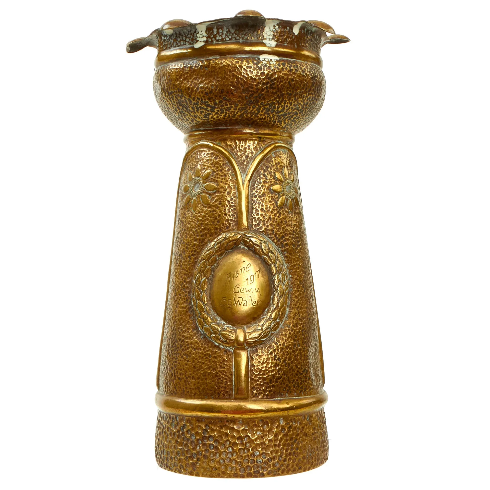 Original Imperial German Deutsche Luftstreitkräfte Air Service Shell Casing Trench Art Vase With Relief of Bavarian Pilot’s Badge