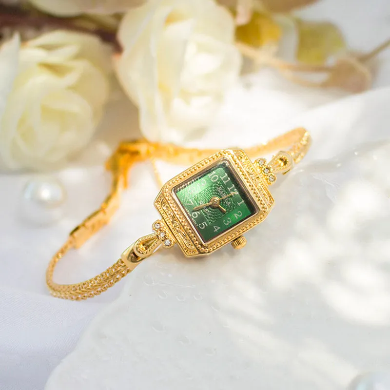 Retro Exquisite Green Square Watch for Women