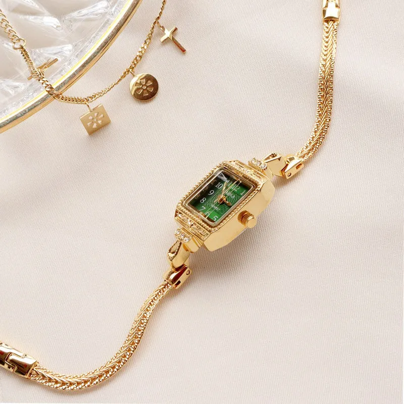 Retro Exquisite Green Square Watch for Women