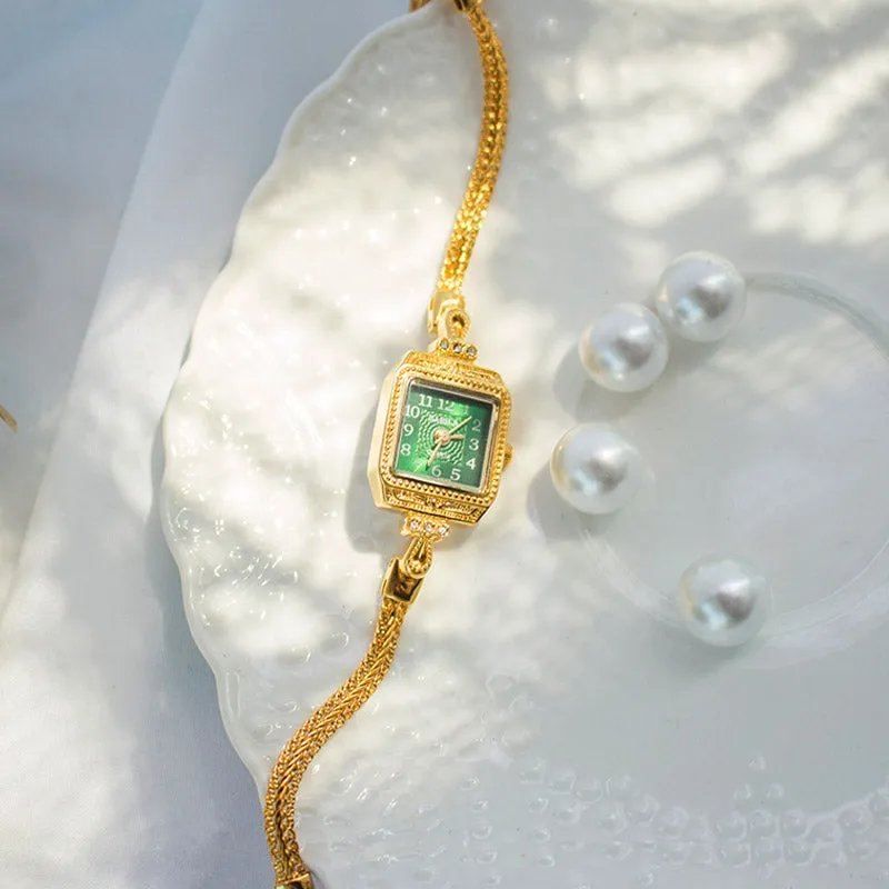 Retro Exquisite Green Square Watch for Women